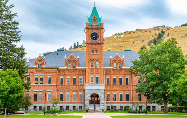 campus of Leicester university
